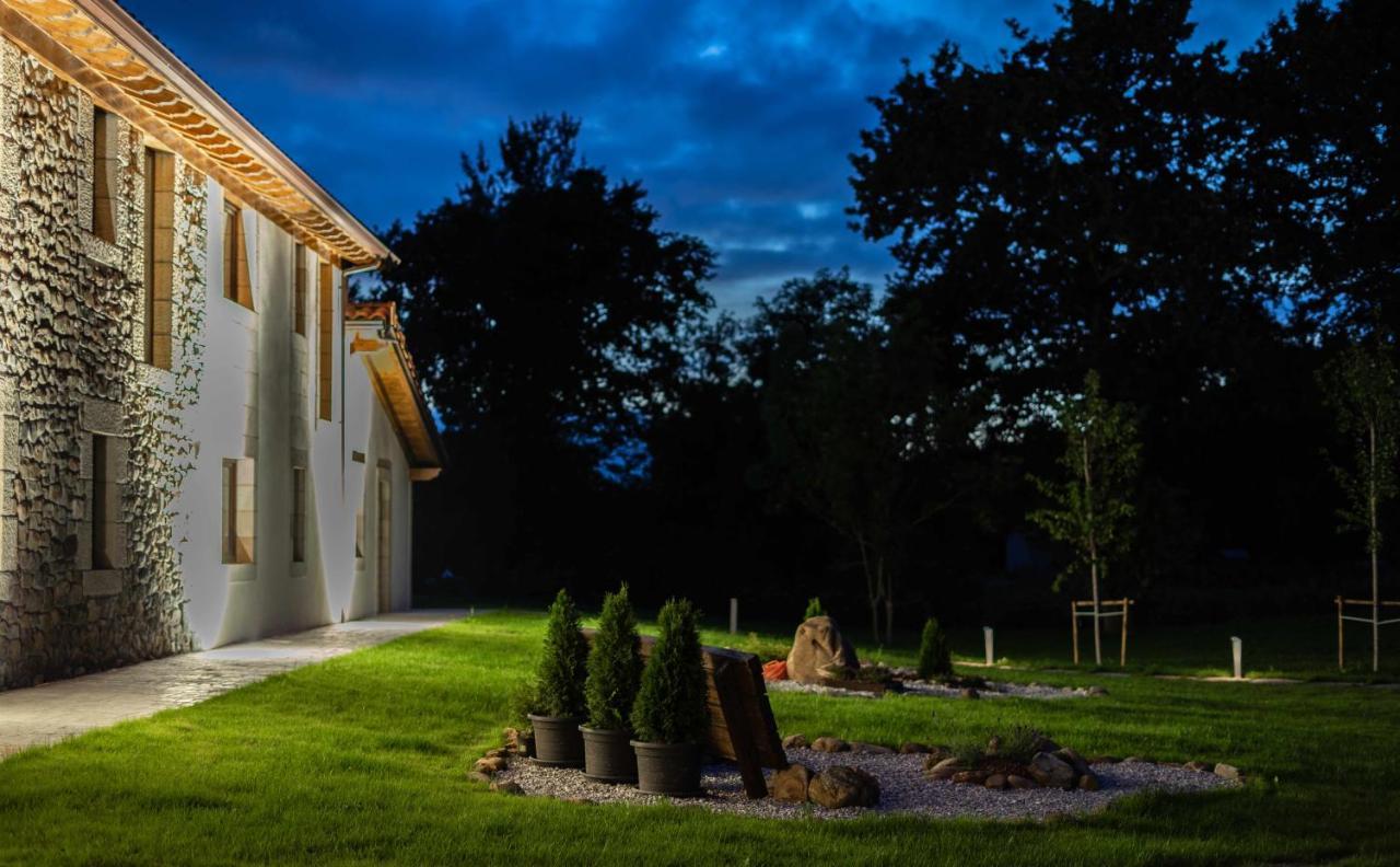 Complejo Rural El Cerradon Guest House Alceda Ngoại thất bức ảnh